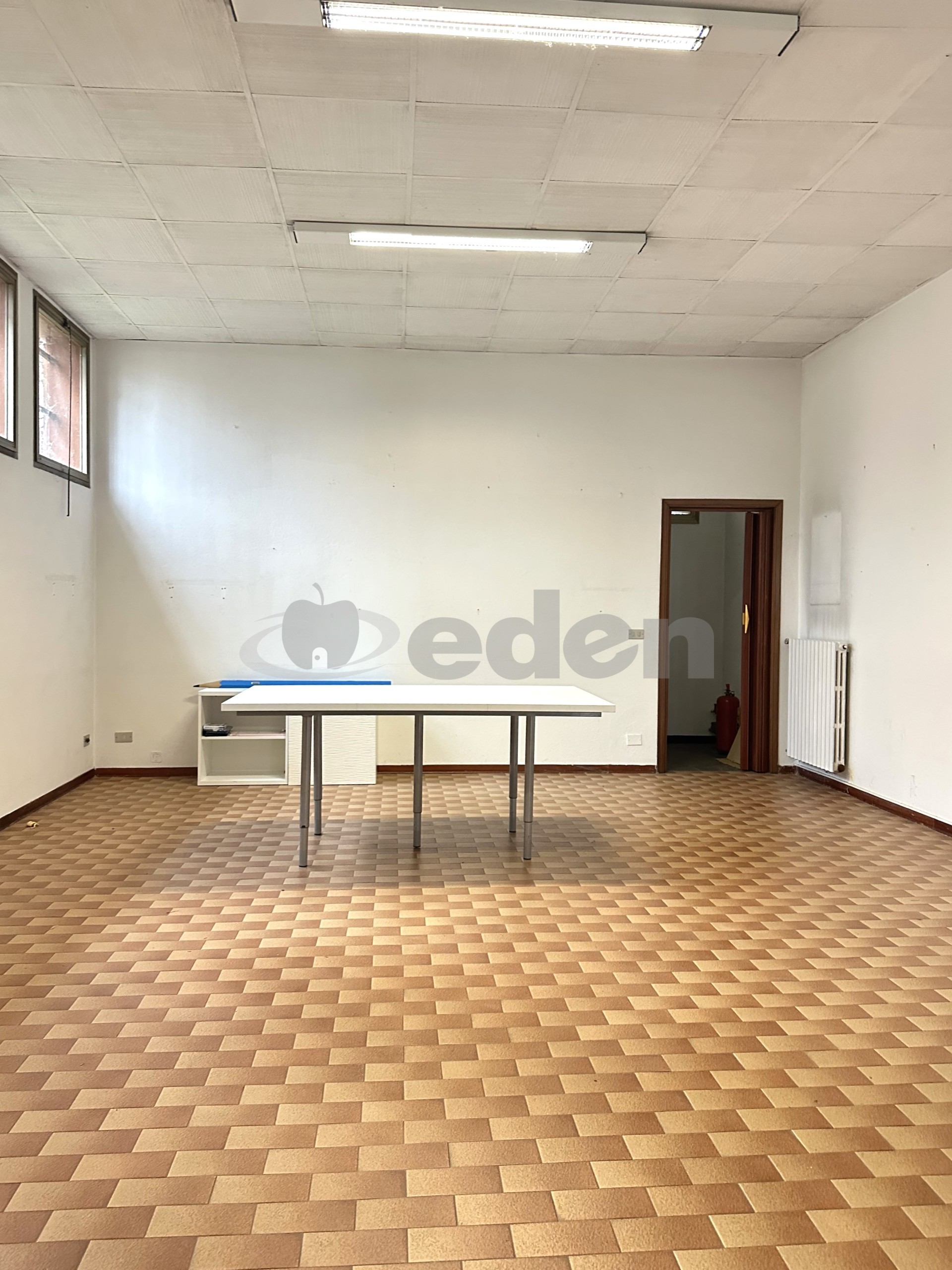 Immagine 2 di Ufficio in affitto  in PIAZZA GUIDO ROSSA 9 a Modena