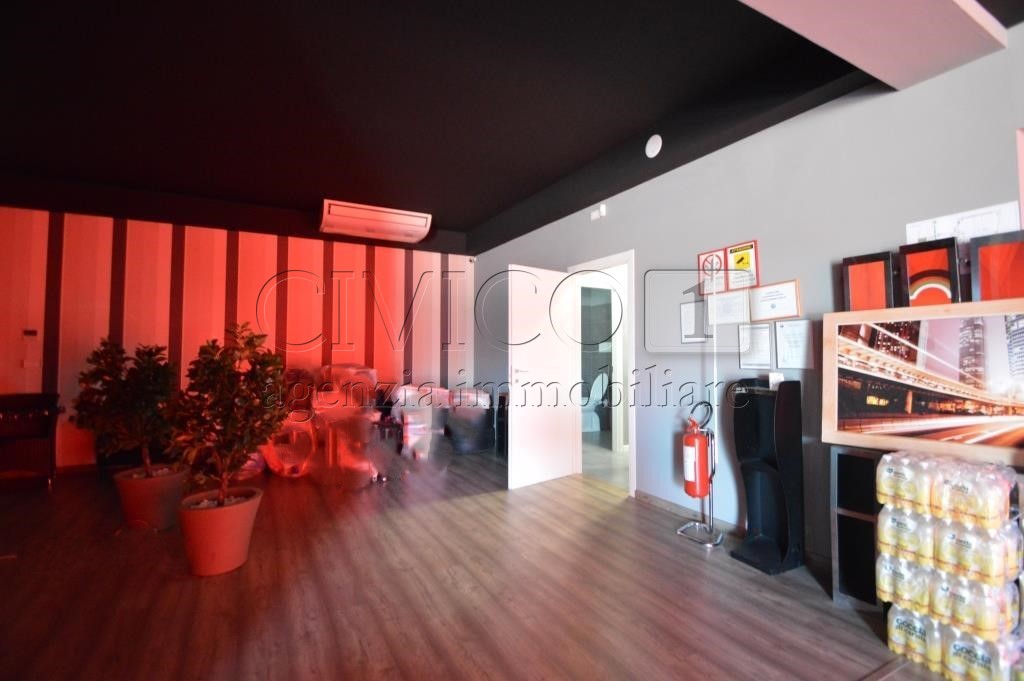 Immagine 7 di Locale commerciale in vendita  in Via Prolin 133 a Noventa Vicentina