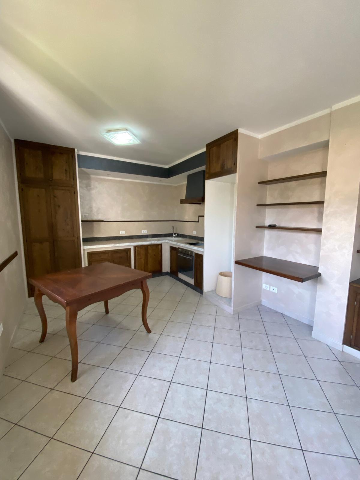 Immagine 2 di Appartamento in vendita  in Via Paradiso a Castelnuovo Magra