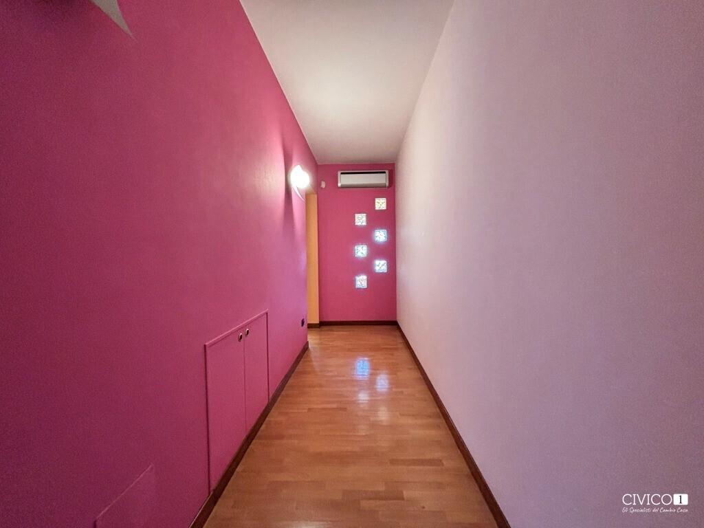 Foto annuncio 24