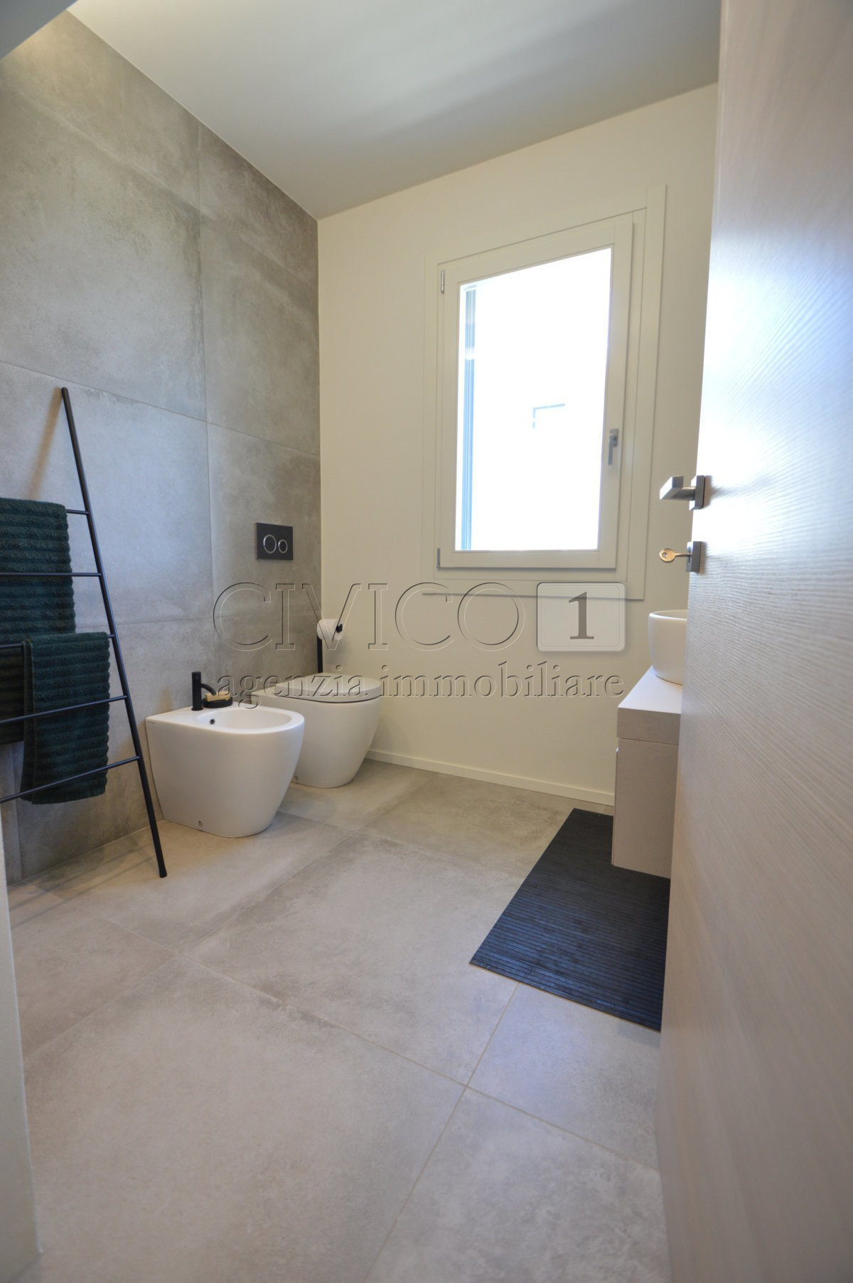 Immagine 19 di Casa trifamiliare in vendita  in Via San Salvatore a Nanto