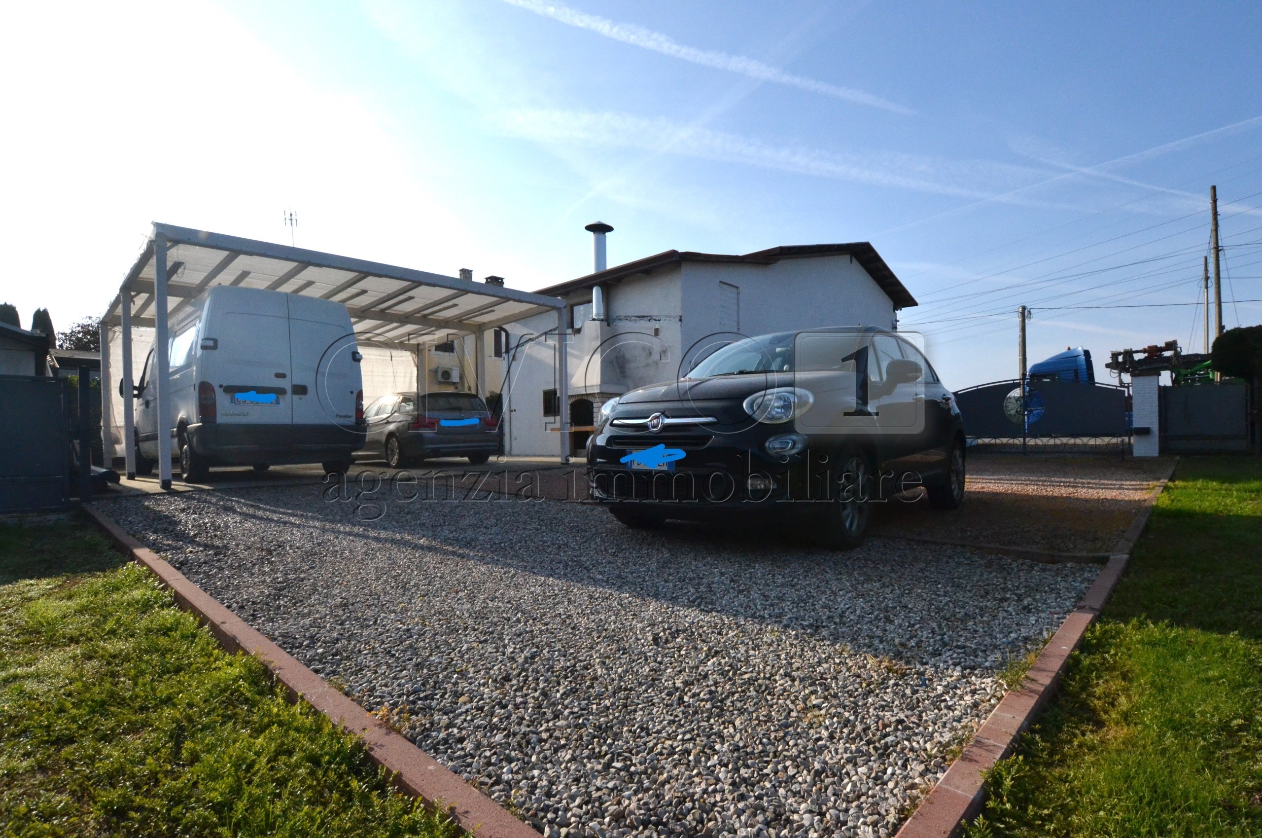 Immagine 4 di Casa bifamiliare in vendita  in Via Fiume a Piazzola Sul Brenta