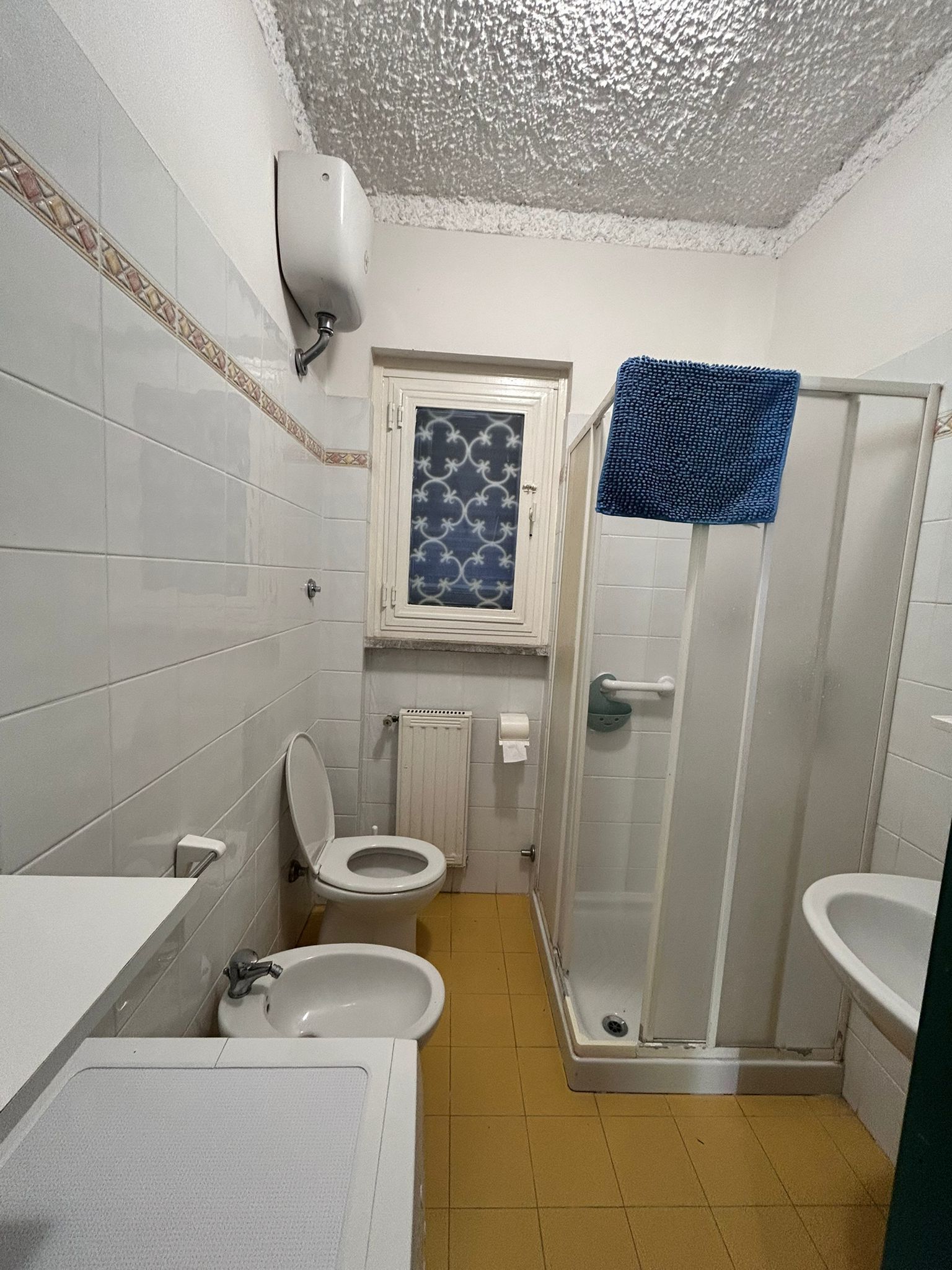 Immagine 20 di Casa bifamiliare in vendita  in Viale Alcide de Gasperi 130 a San Felice Circeo