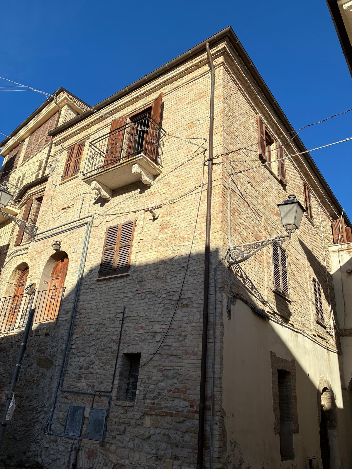 Immagine 23 di Casa indipendente in vendita  a Colonnella