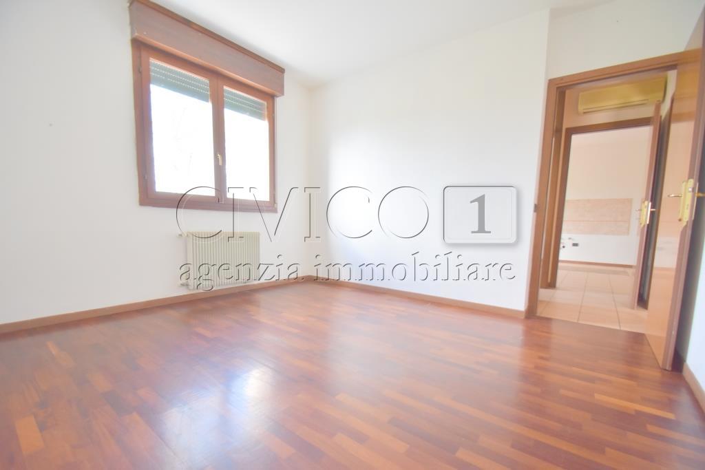 Immagine 8 di Appartamento in vendita  in Via Camisana 84 a Grumolo Delle Abbadesse