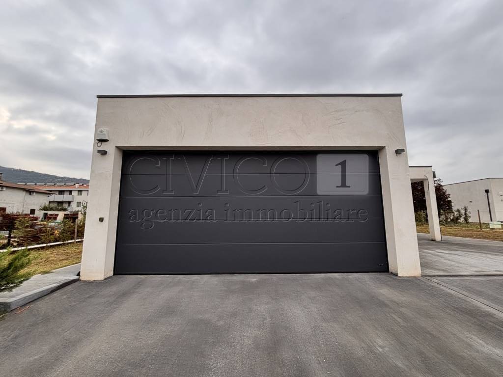 Immagine 28 di Villa in vendita  in Via Chiesa Nuova a Longare