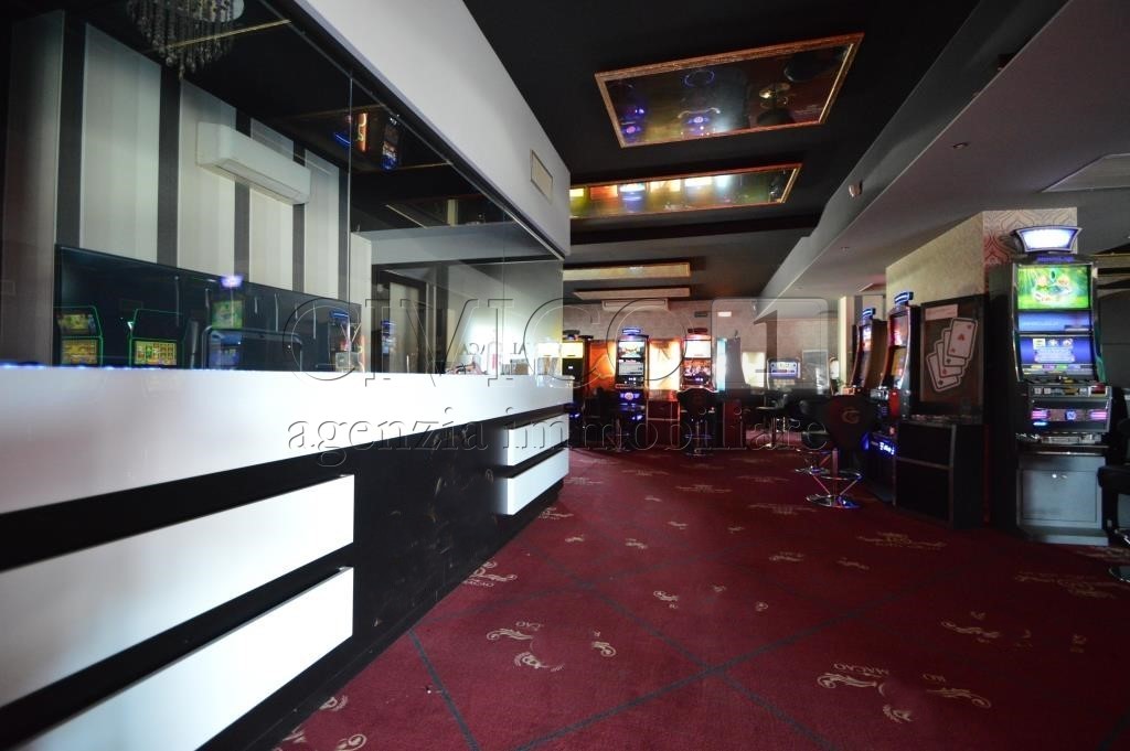 Immagine 17 di Locale commerciale in vendita  in Via Prolin 133 a Noventa Vicentina