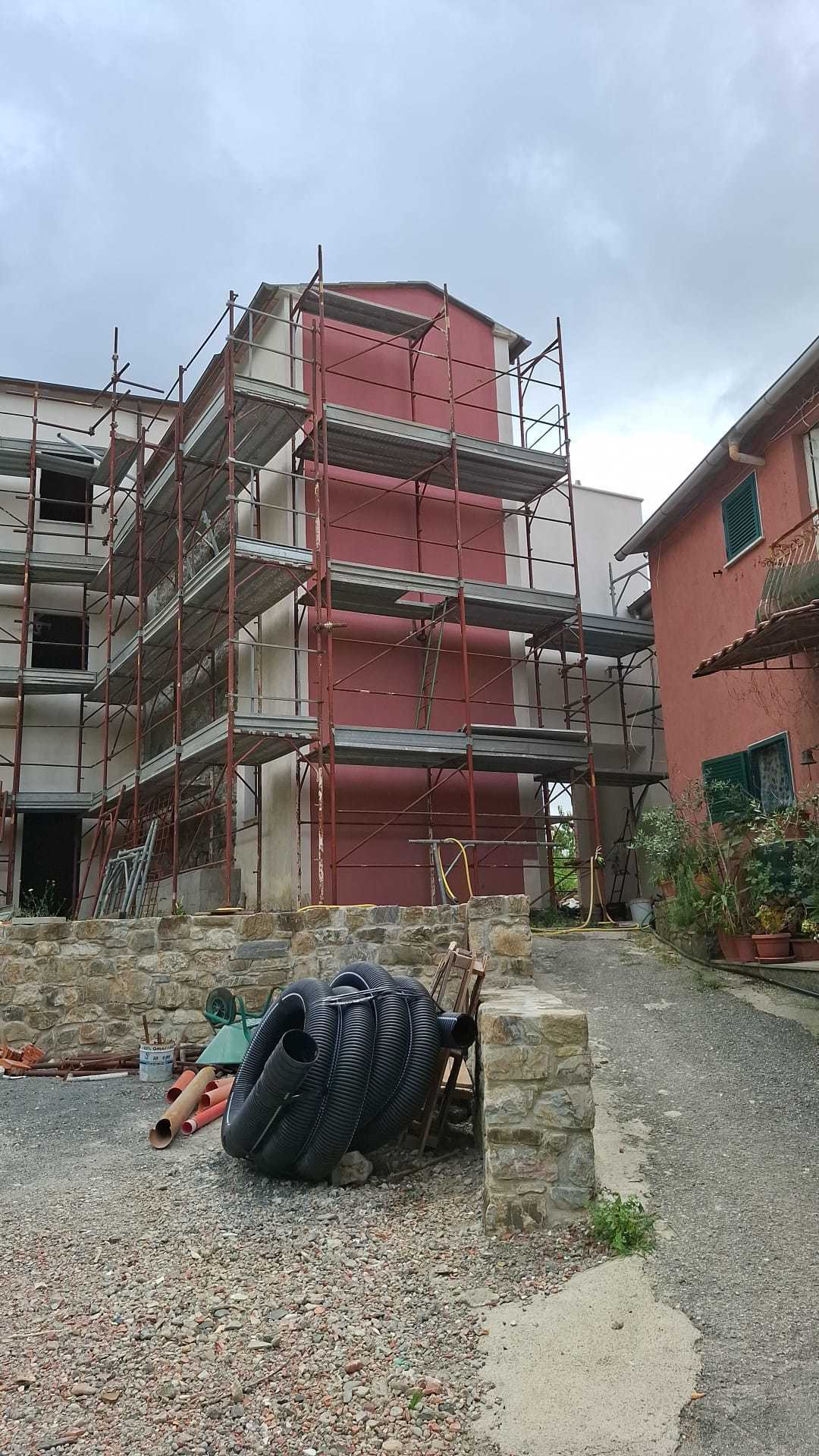 Immagine 33 di Casa semindipendente in vendita  in Via Belvedere 13 a Sarzana