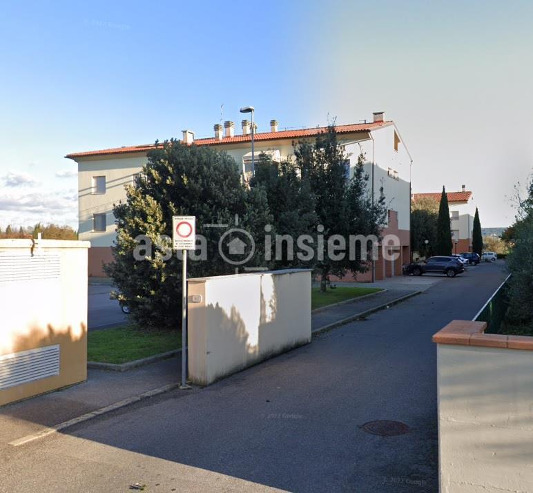 appartamento in vendita ad Empoli in zona Serravalle