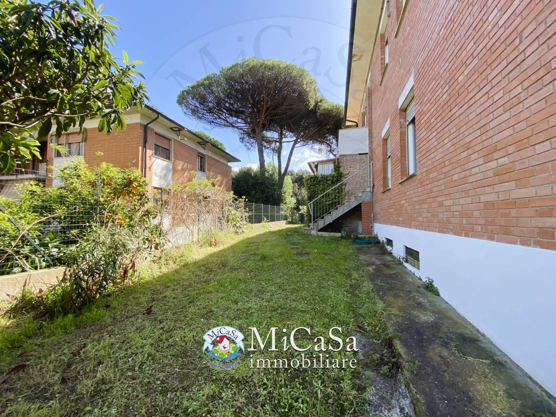 Immagine 27 di Appartamento in affitto  a Pisa