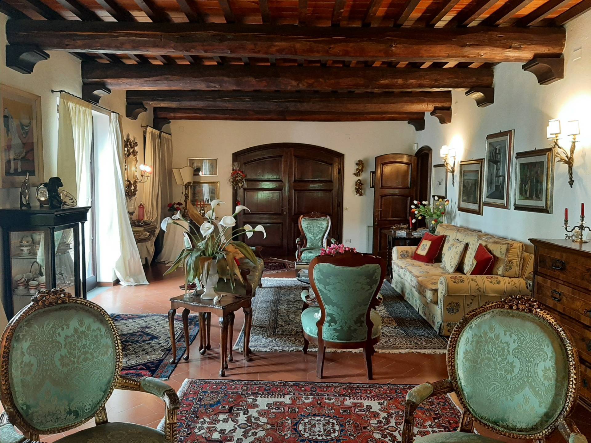 Immagine 4 di Villa in vendita  a Pisa