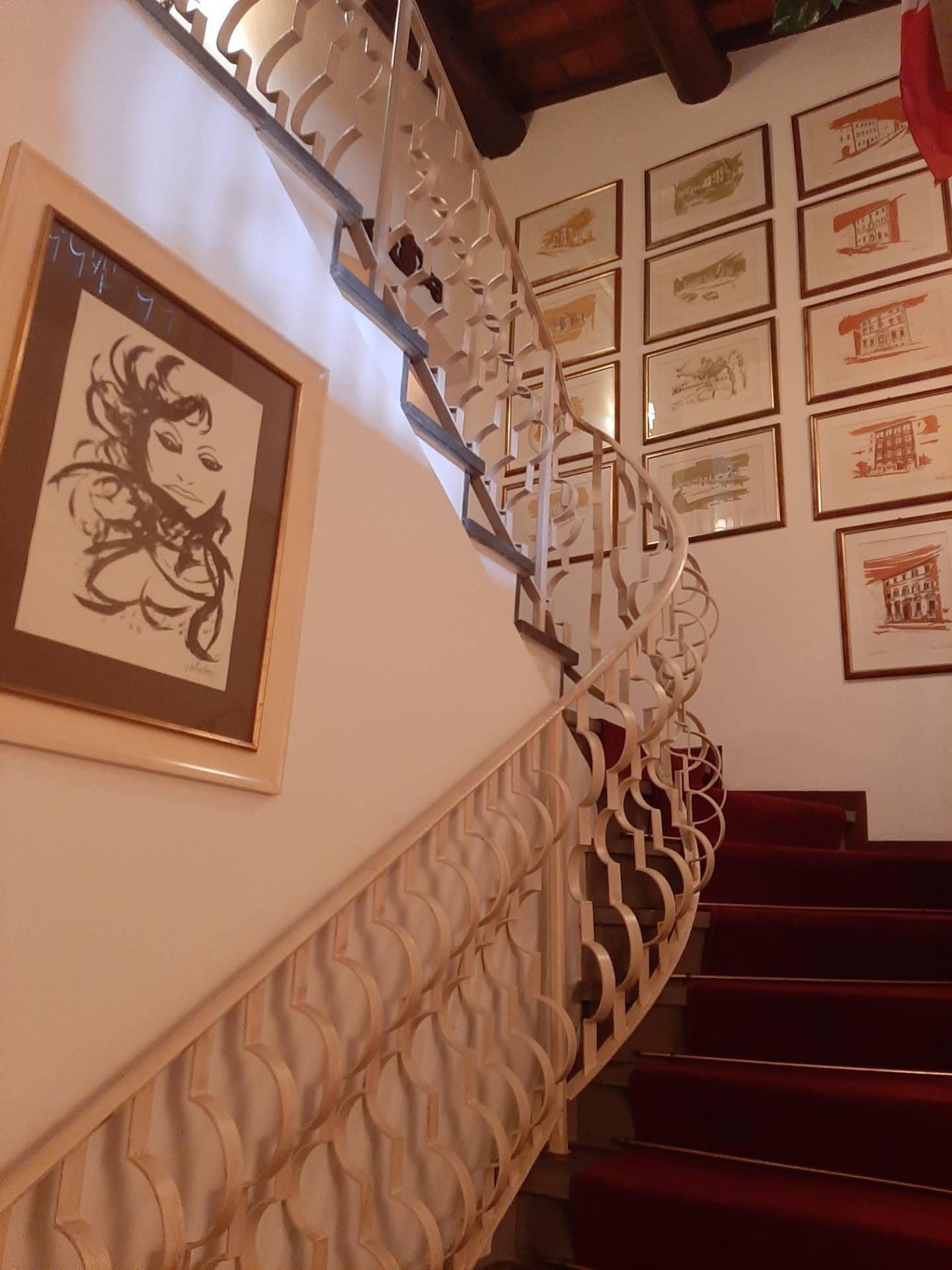 Immagine 20 di Villa in vendita  a Pisa