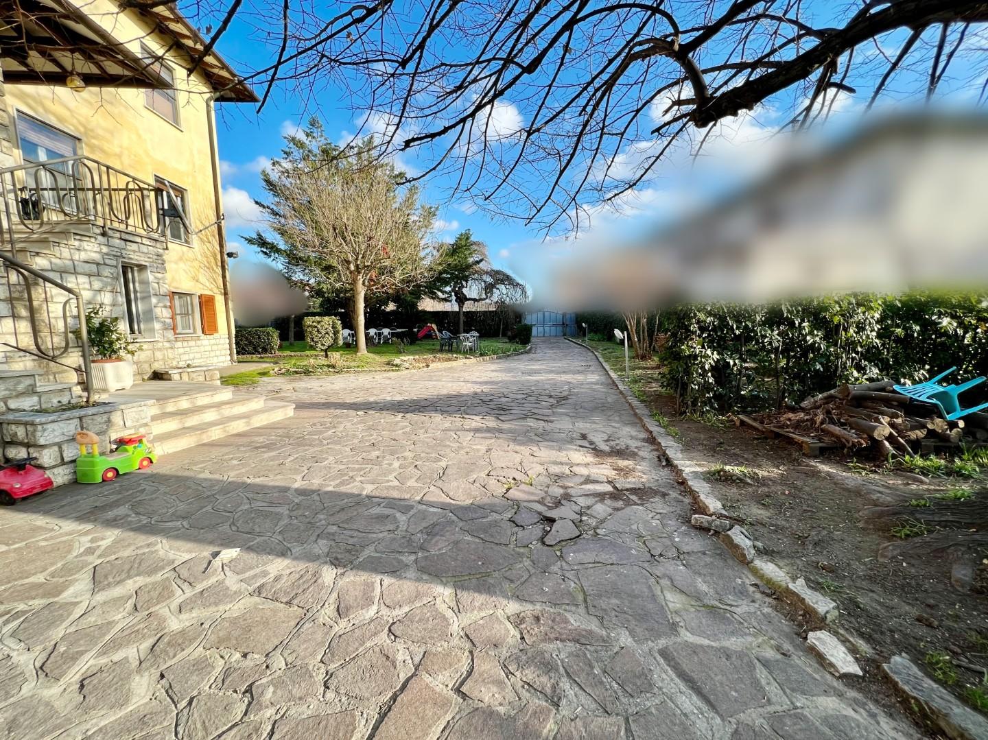 Immagine 14 di Casa semindipendente in vendita  a San Giuliano Terme