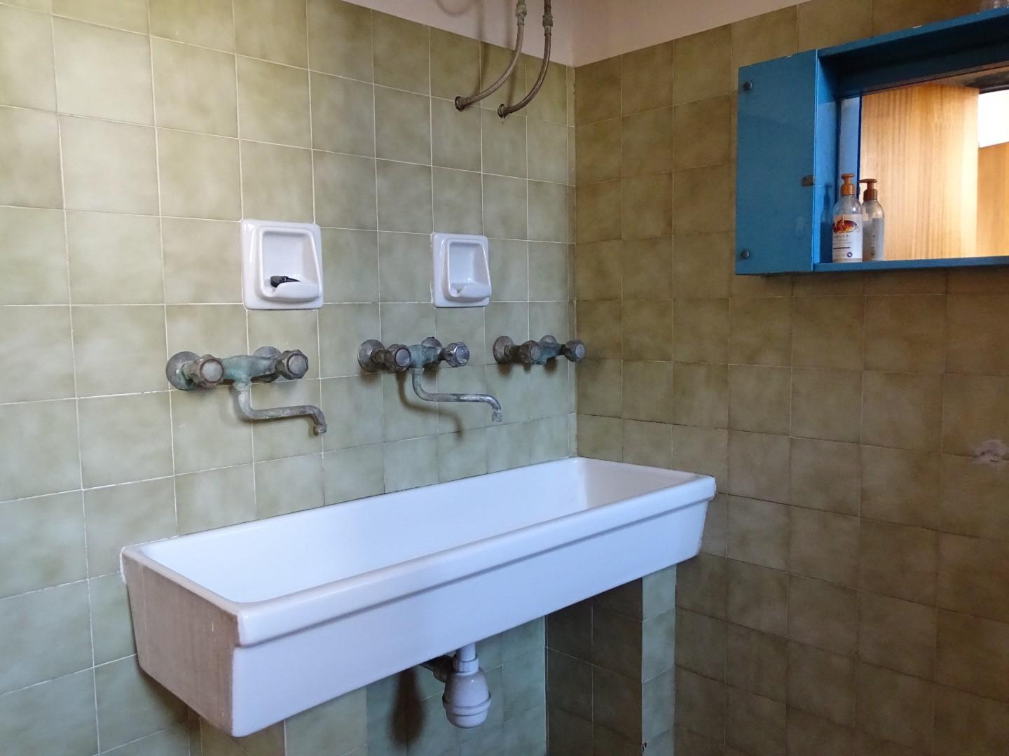 Immagine 6 di Attività artigianale in affitto  a San Miniato