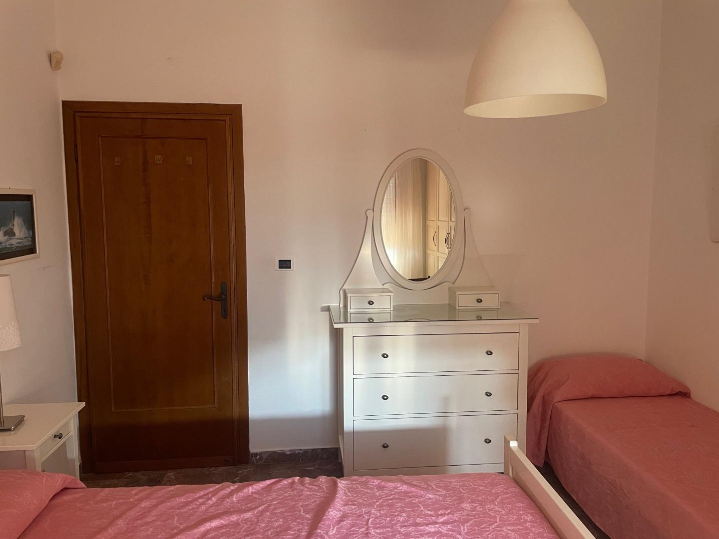 Immagine 7 di Appartamento in affitto  a Montignoso