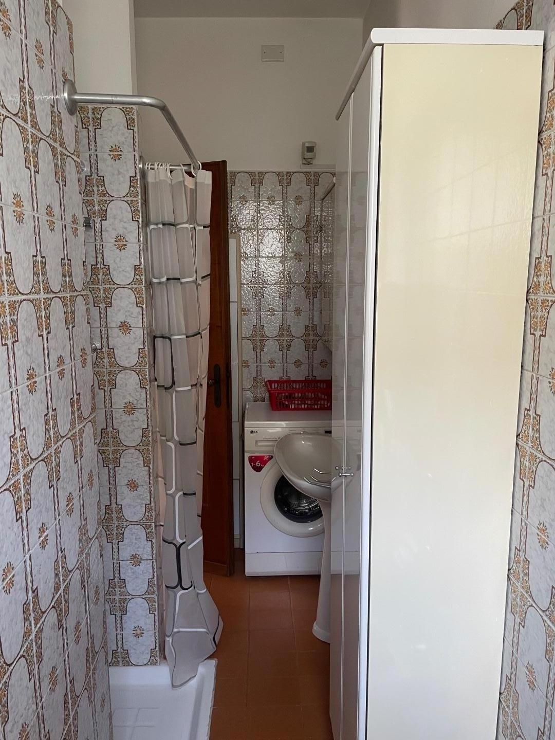 Immagine 14 di Appartamento in affitto  a Montignoso