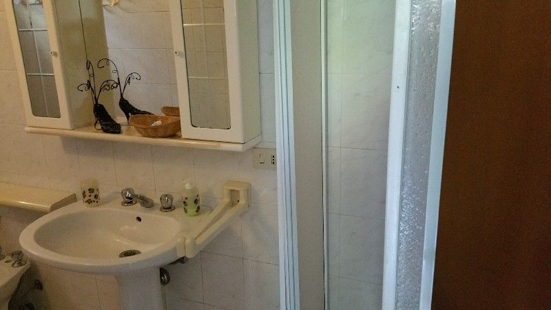 Immagine 12 di Casa semindipendente in vendita  a La Spezia