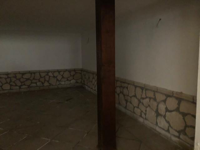 Immagine 6 di Negozio in affitto  a Pisa