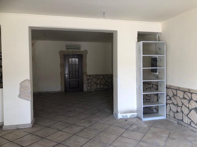 Immagine 7 di Negozio in affitto  a Pisa