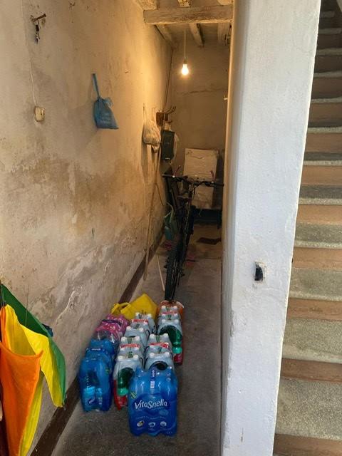 Immagine 5 di Palazzo in vendita  a Calci