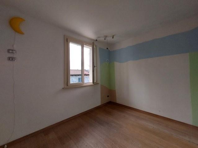 Immagine 12 di Villa in vendita  a Capannori