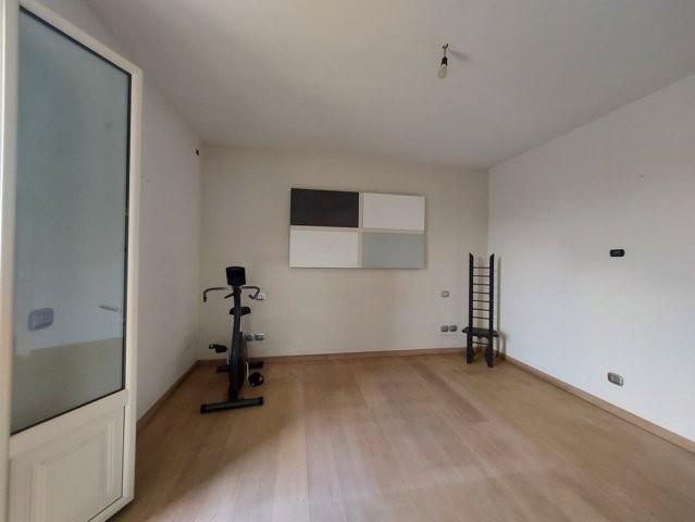 Immagine 14 di Villa in vendita  a Capannori