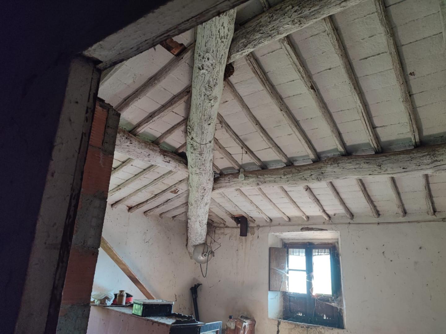 Immagine 19 di Rustico / casale in vendita  a Colle Di Val D'elsa