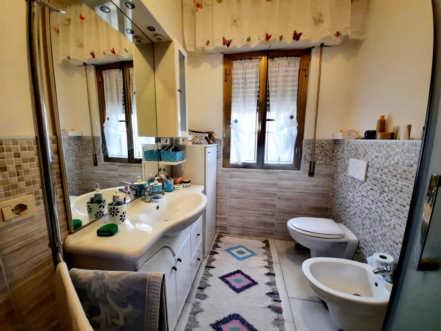 Immagine 14 di Casa bifamiliare in vendita  a Cerreto Guidi