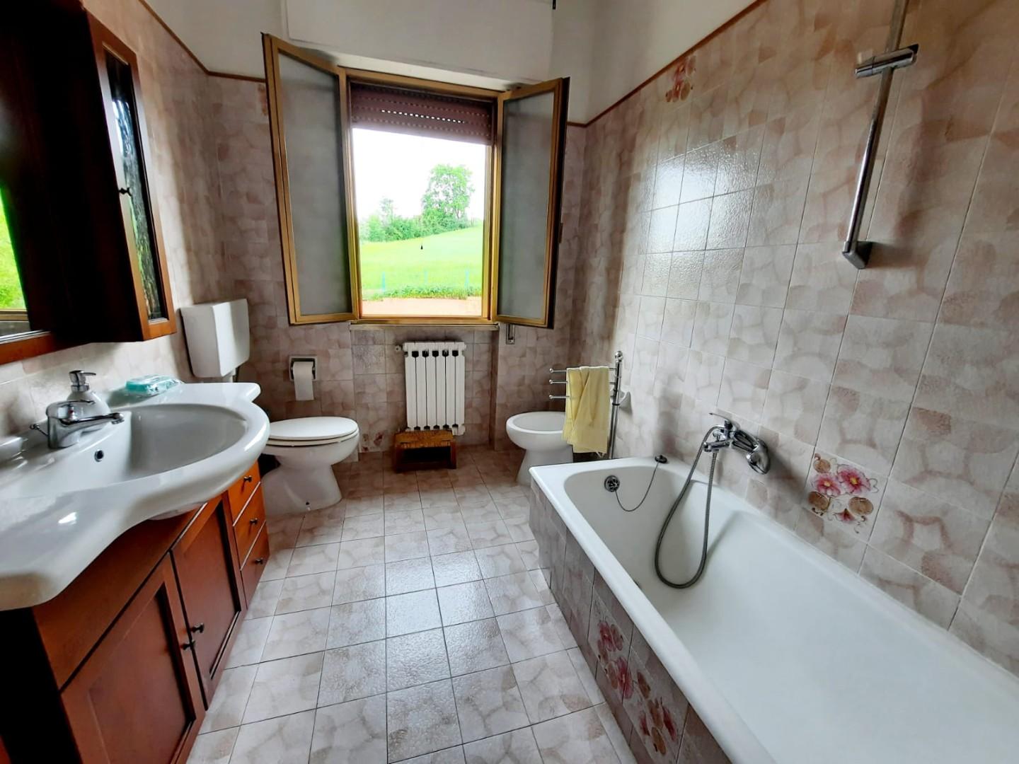 Immagine 22 di Casa bifamiliare in vendita  a Cerreto Guidi