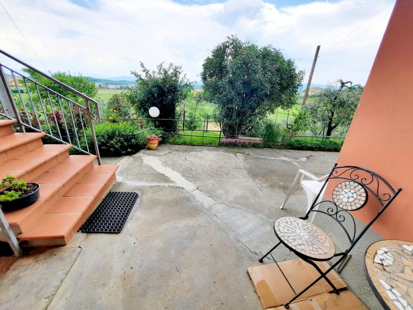 Immagine 6 di Casa bifamiliare in vendita  a Cerreto Guidi