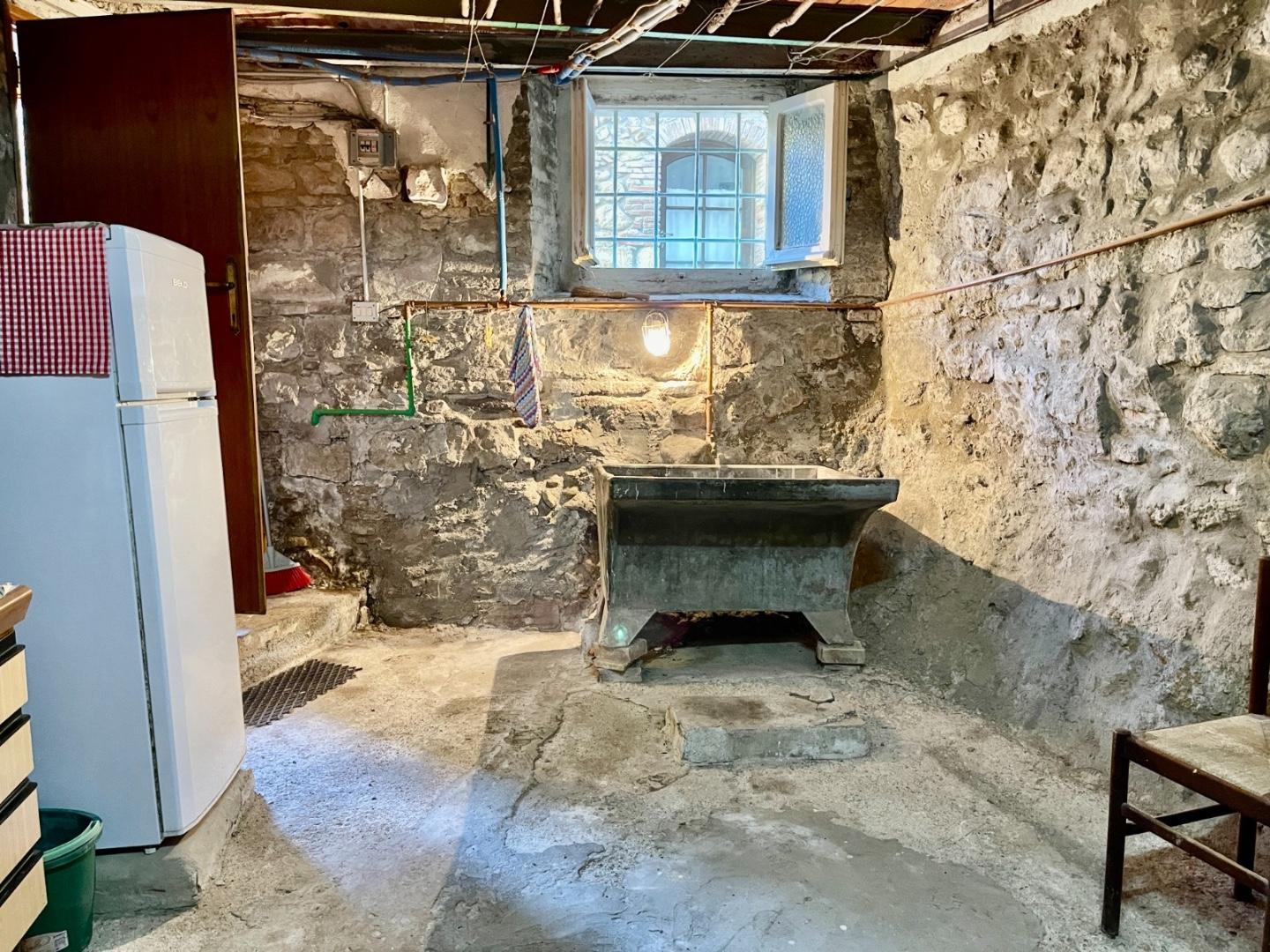 Immagine 10 di Terratetto in vendita  a Lajatico