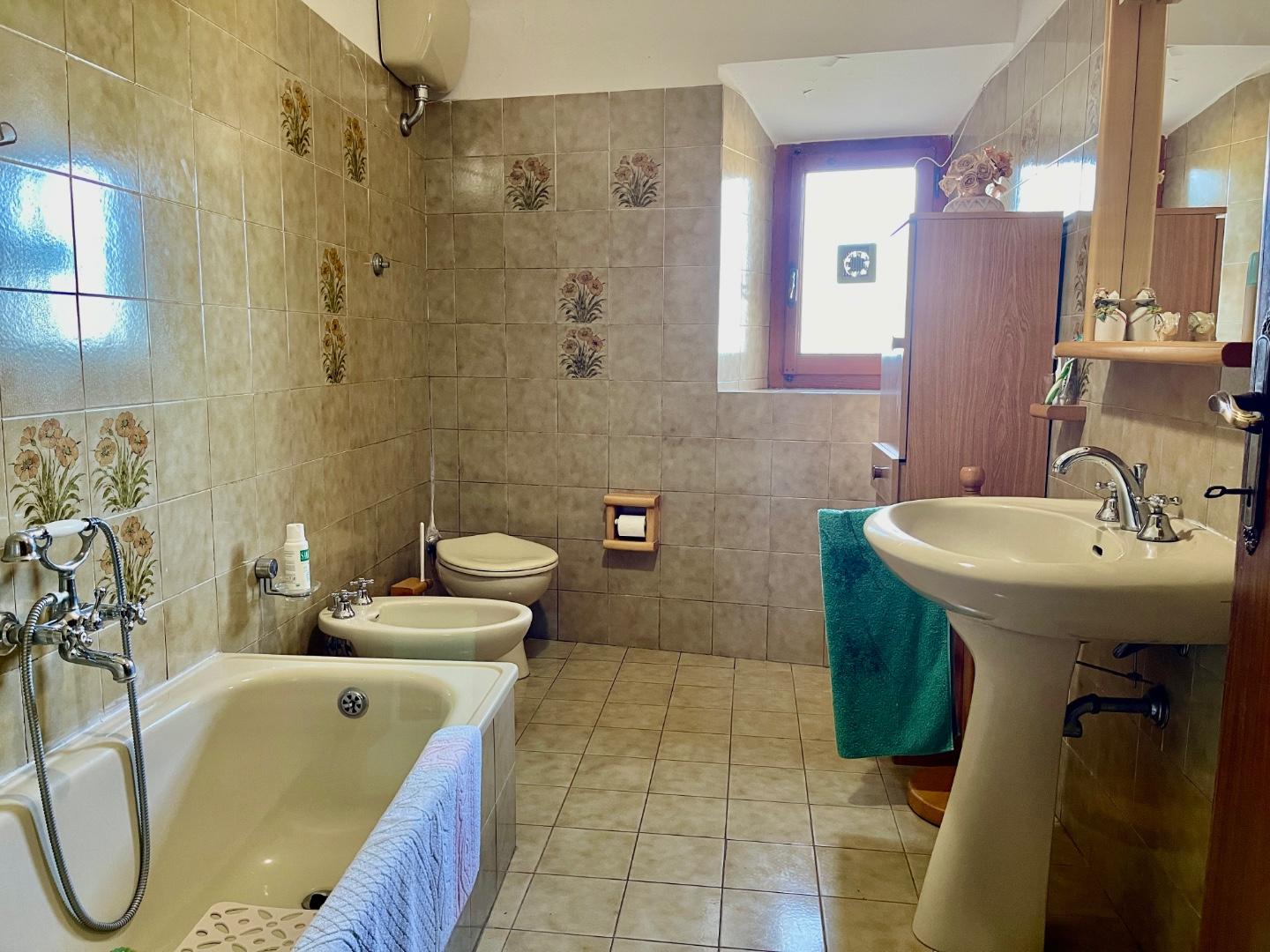 Immagine 9 di Terratetto in vendita  a Lajatico