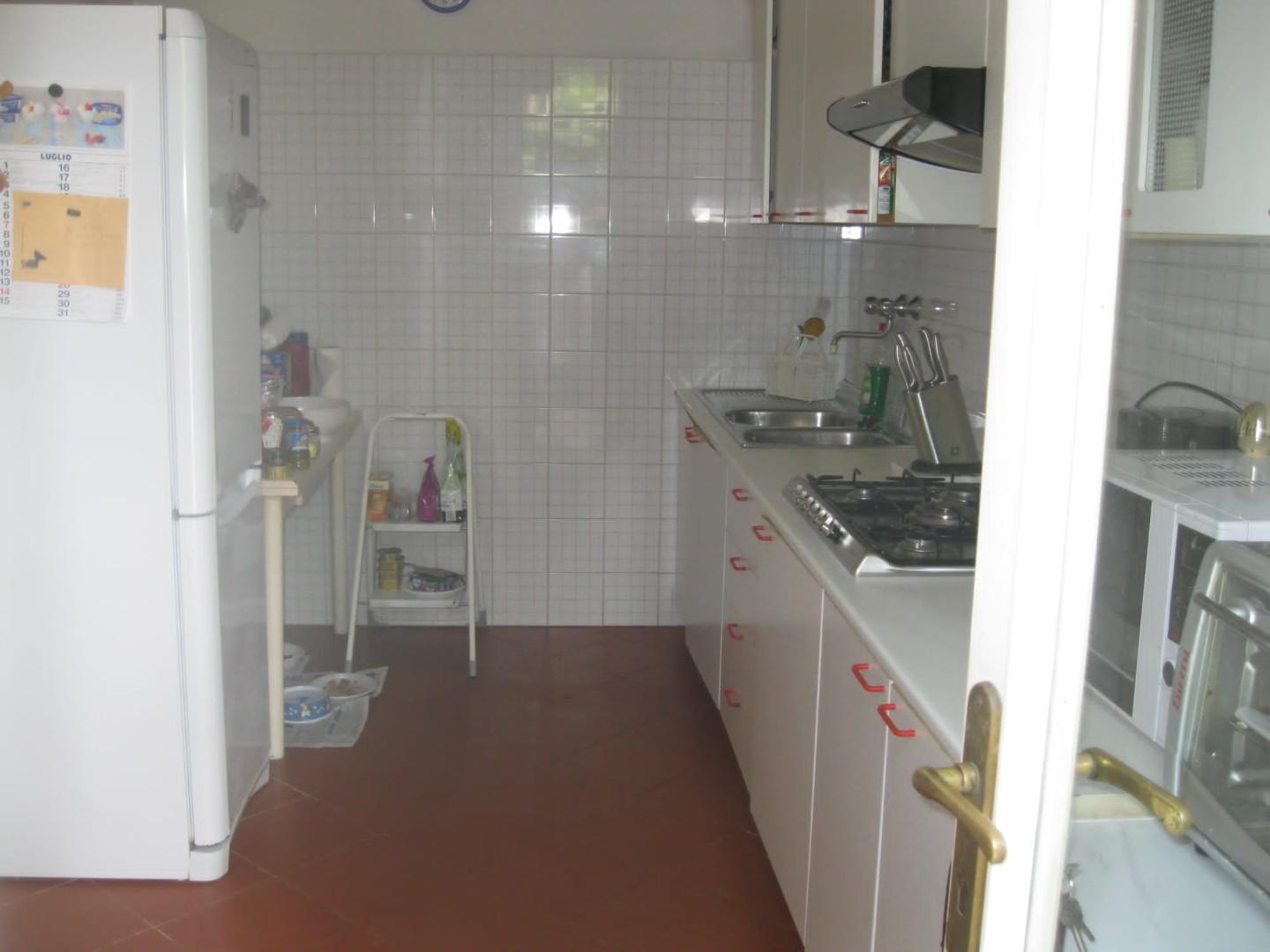 Immagine 7 di Casa semindipendente in vendita  a Carrara