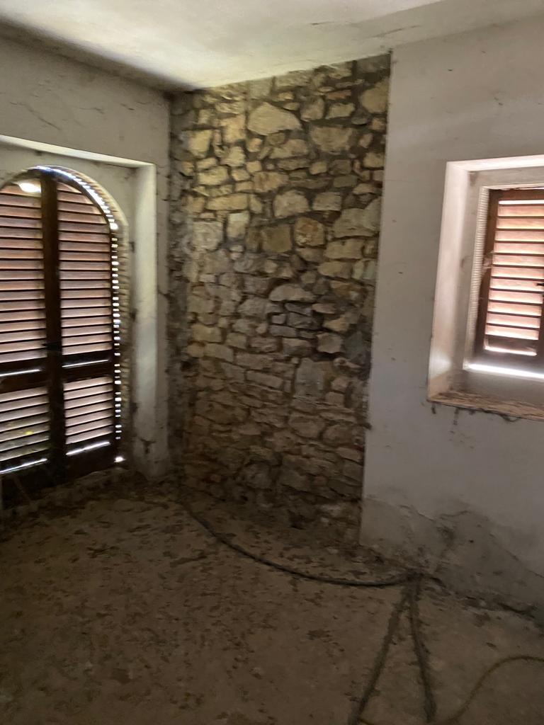 Immagine 7 di Villa in vendita  a Arezzo