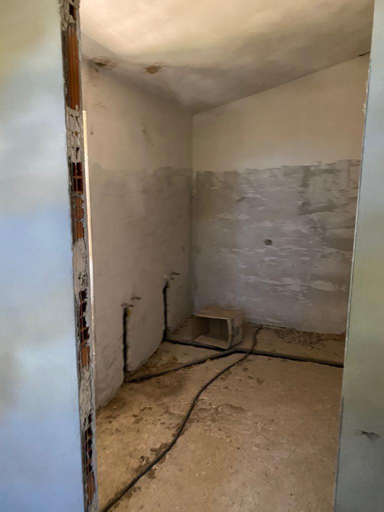 Immagine 5 di Villa in vendita  a Arezzo