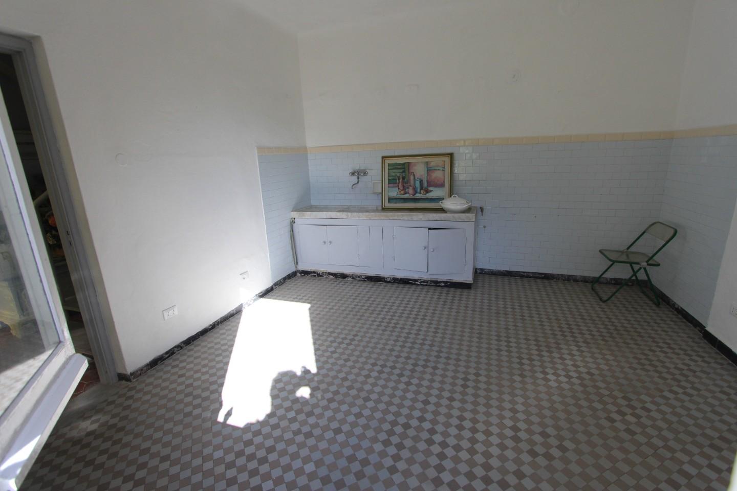 Immagine 19 di Casa indipendente in vendita  a Vezzano Ligure