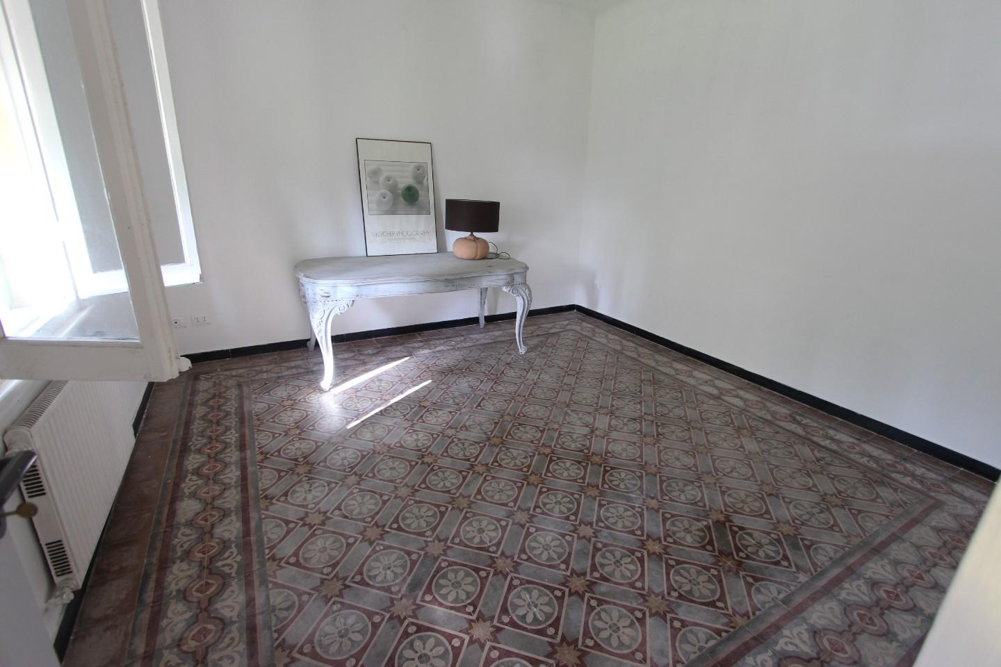 Immagine 21 di Casa indipendente in vendita  a Vezzano Ligure