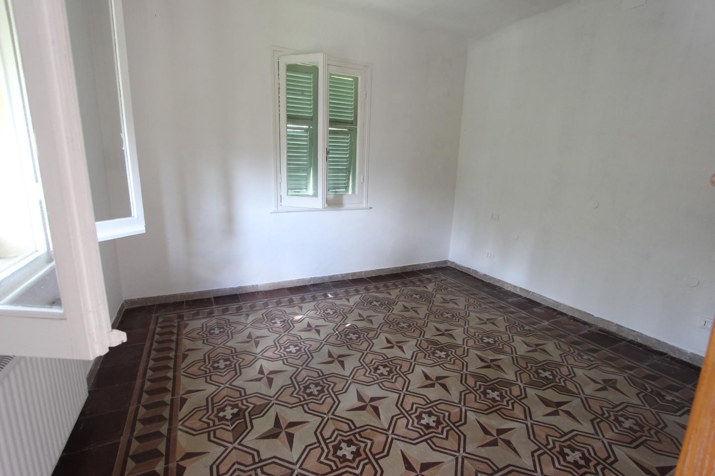 Immagine 37 di Casa indipendente in vendita  a Vezzano Ligure