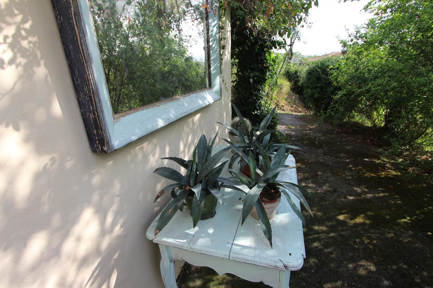 Immagine 4 di Casa indipendente in vendita  a Vezzano Ligure