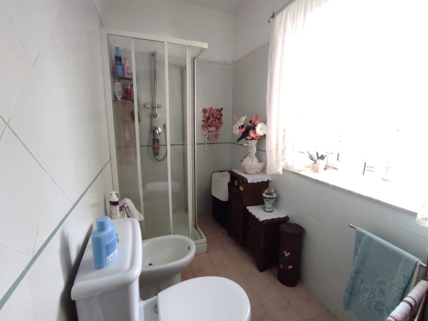 Immagine 33 di Casa semindipendente in vendita  a Fosdinovo