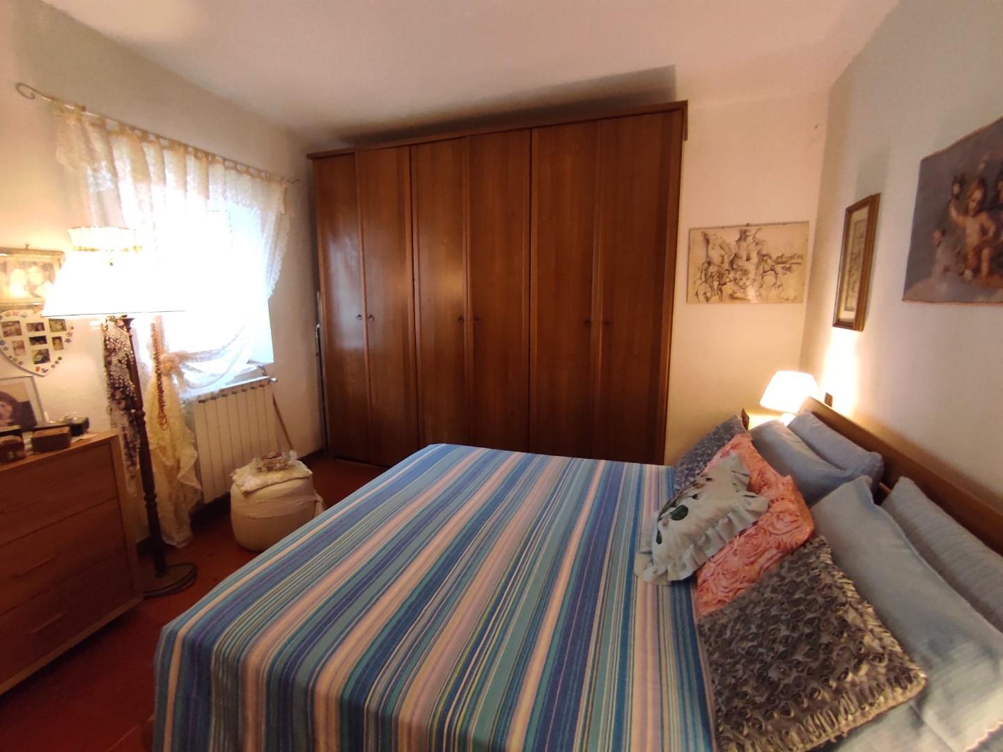 Immagine 27 di Casa semindipendente in vendita  a Fosdinovo