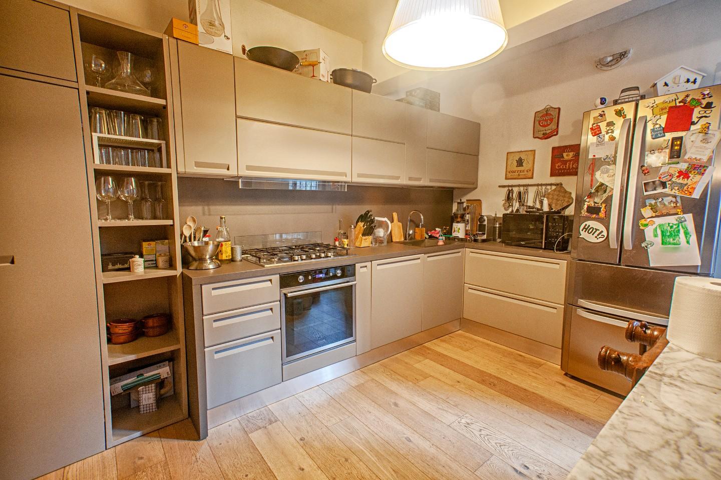 Immagine 5 di Appartamento in vendita  a Pisa