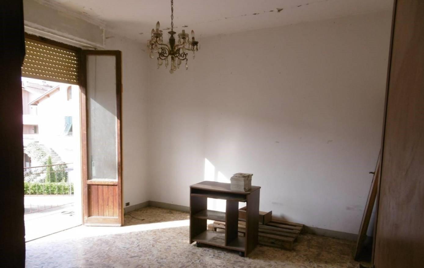 Immagine 3 di Terratetto in vendita  a Capraia E Limite