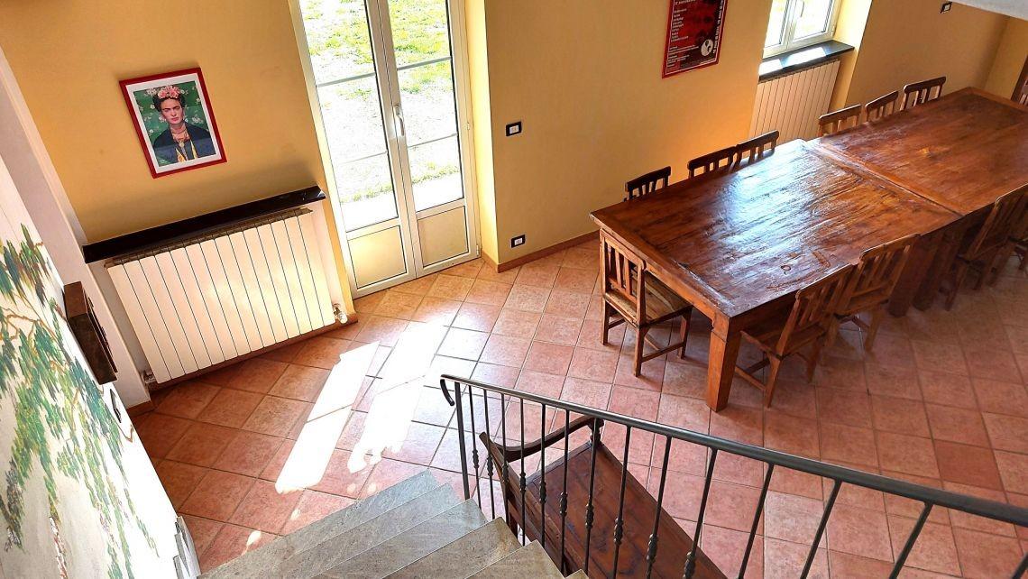 Immagine 39 di Villa in vendita  a Carro