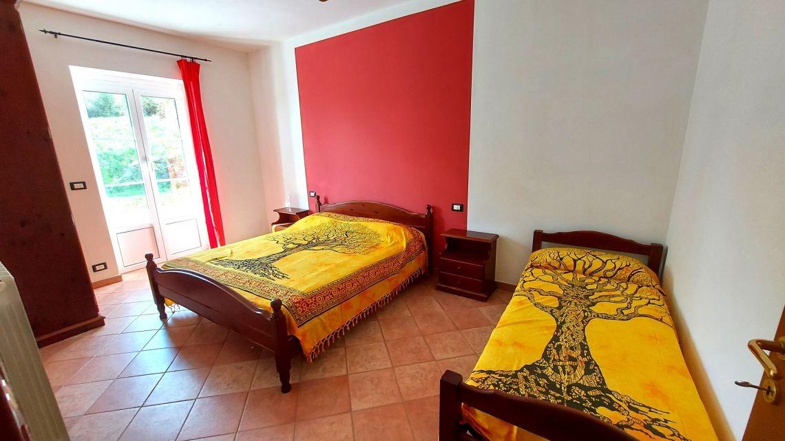 Immagine 28 di Villa in vendita  a Carro