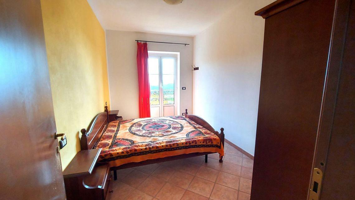 Immagine 26 di Villa in vendita  a Carro