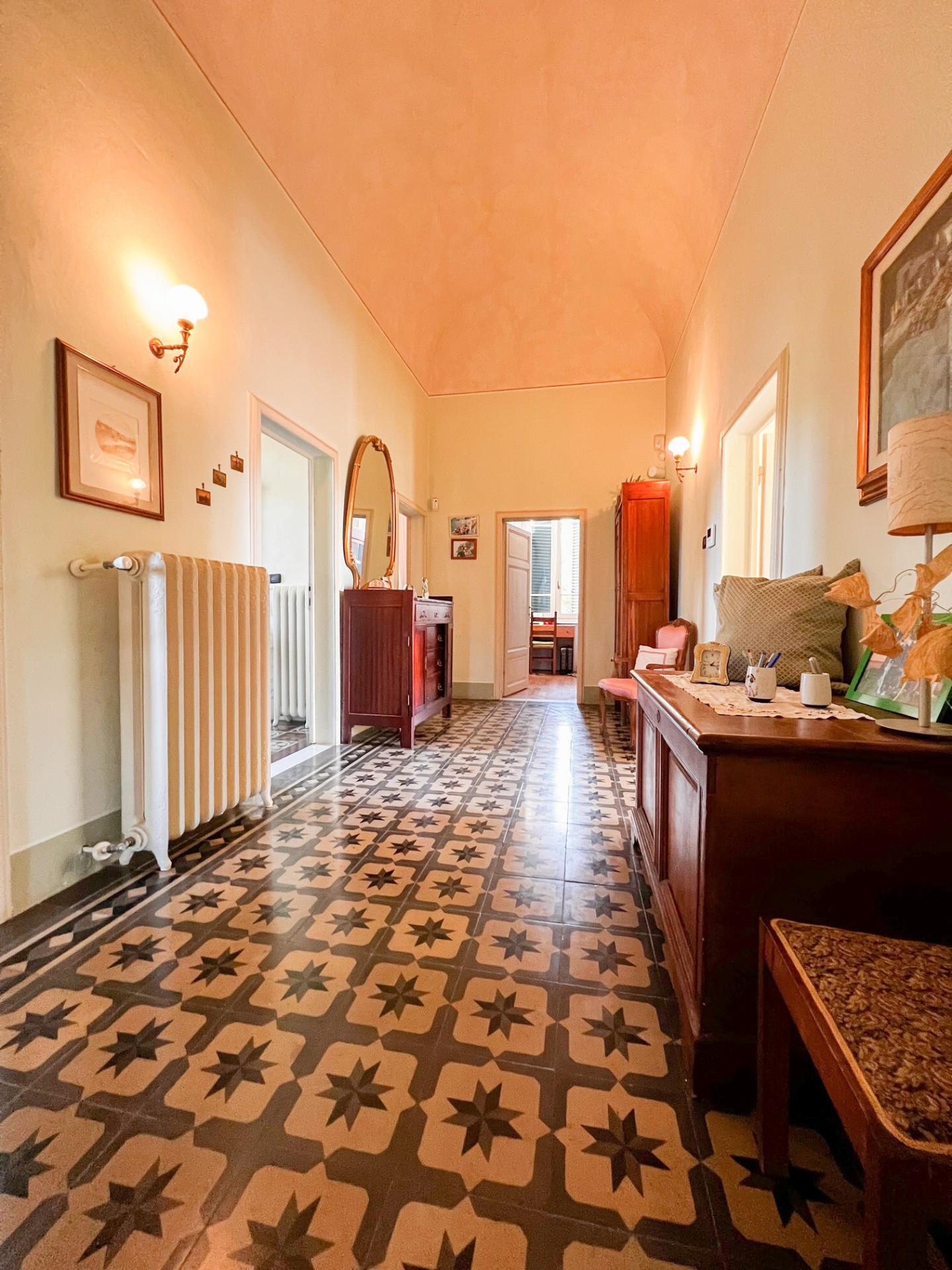 Immagine 28 di Villa in vendita  a San Giuliano Terme