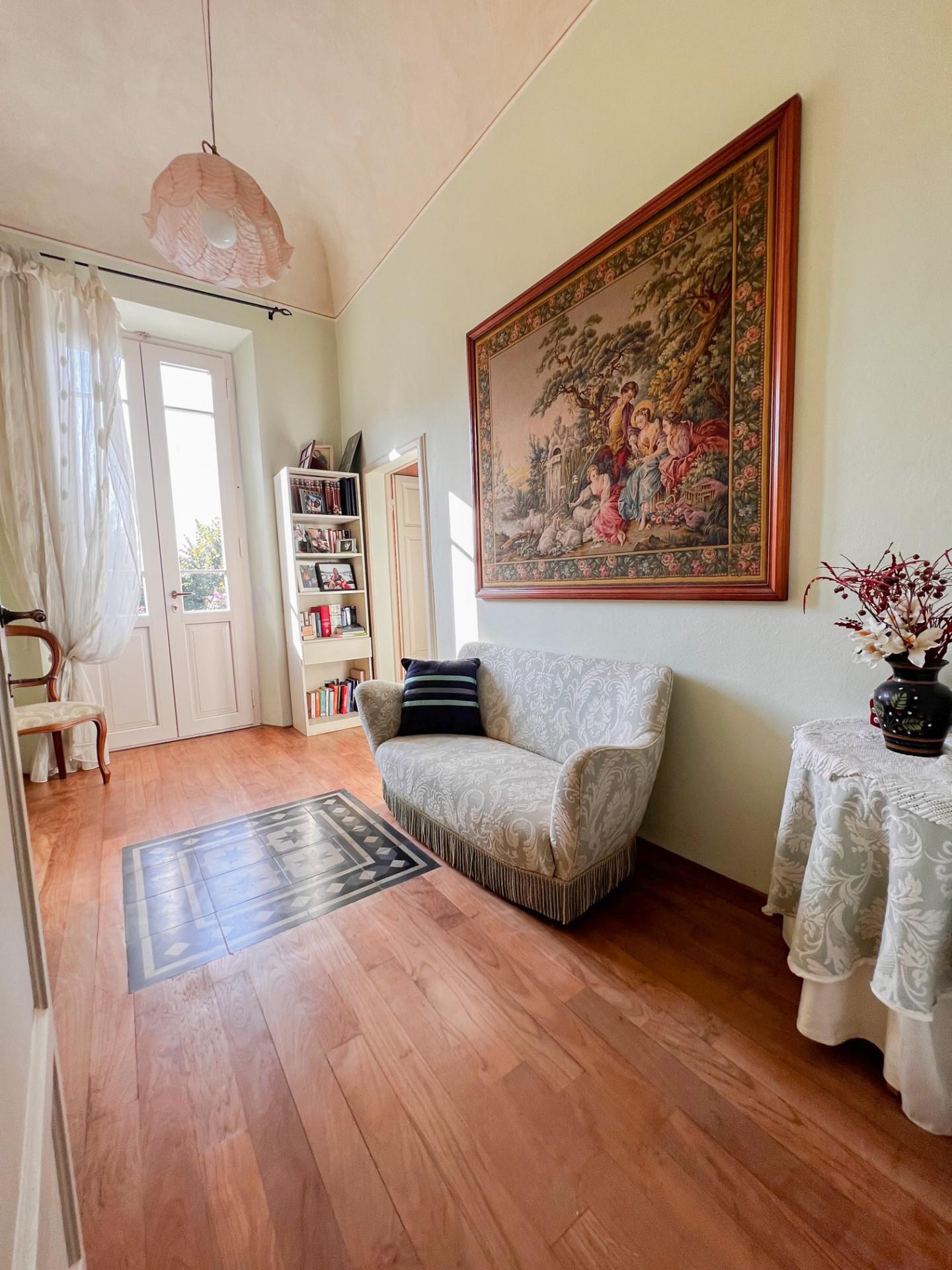 Immagine 38 di Villa in vendita  a San Giuliano Terme