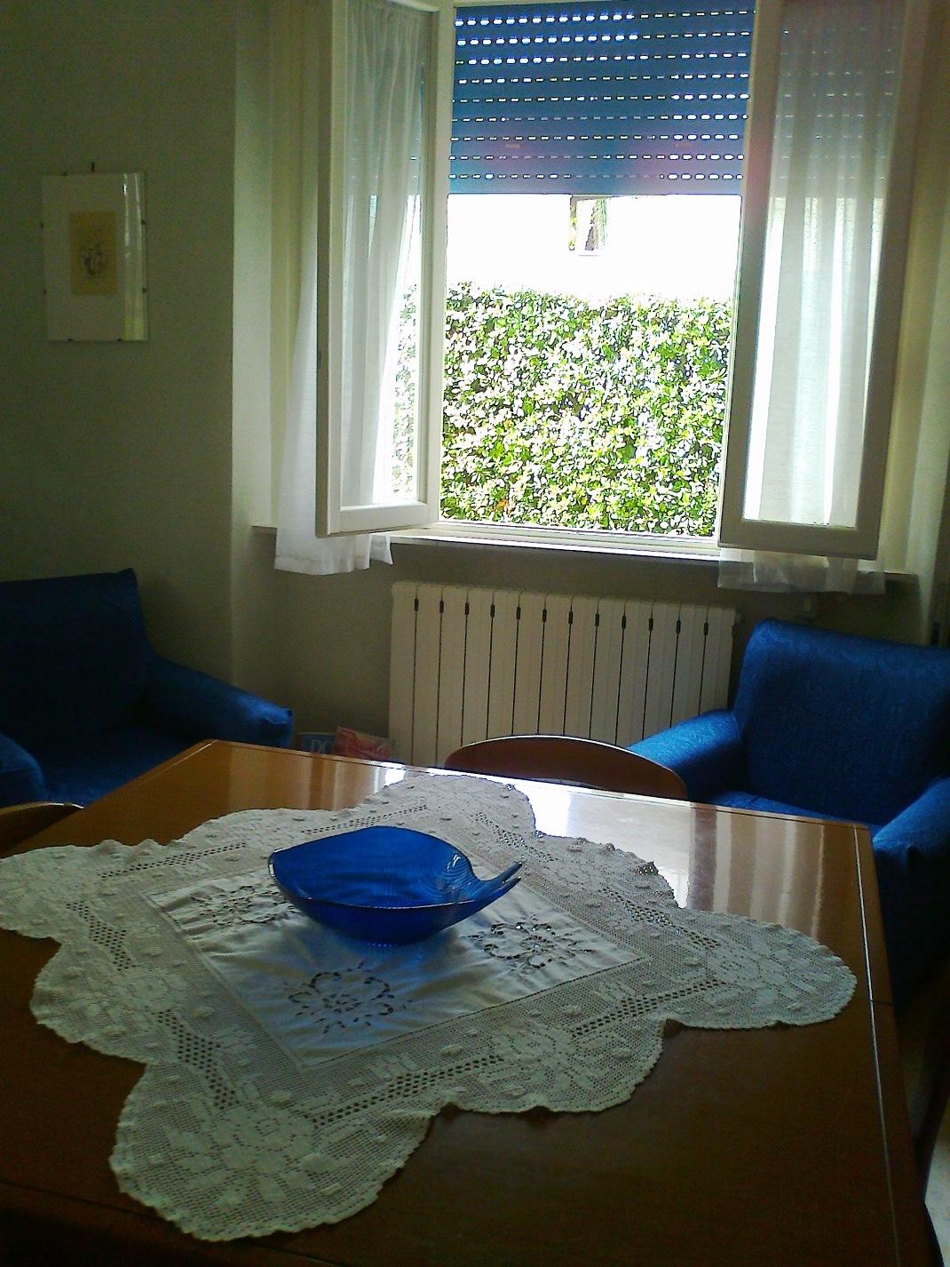 Immagine 2 di Casa bifamiliare in affitto  a Pietrasanta