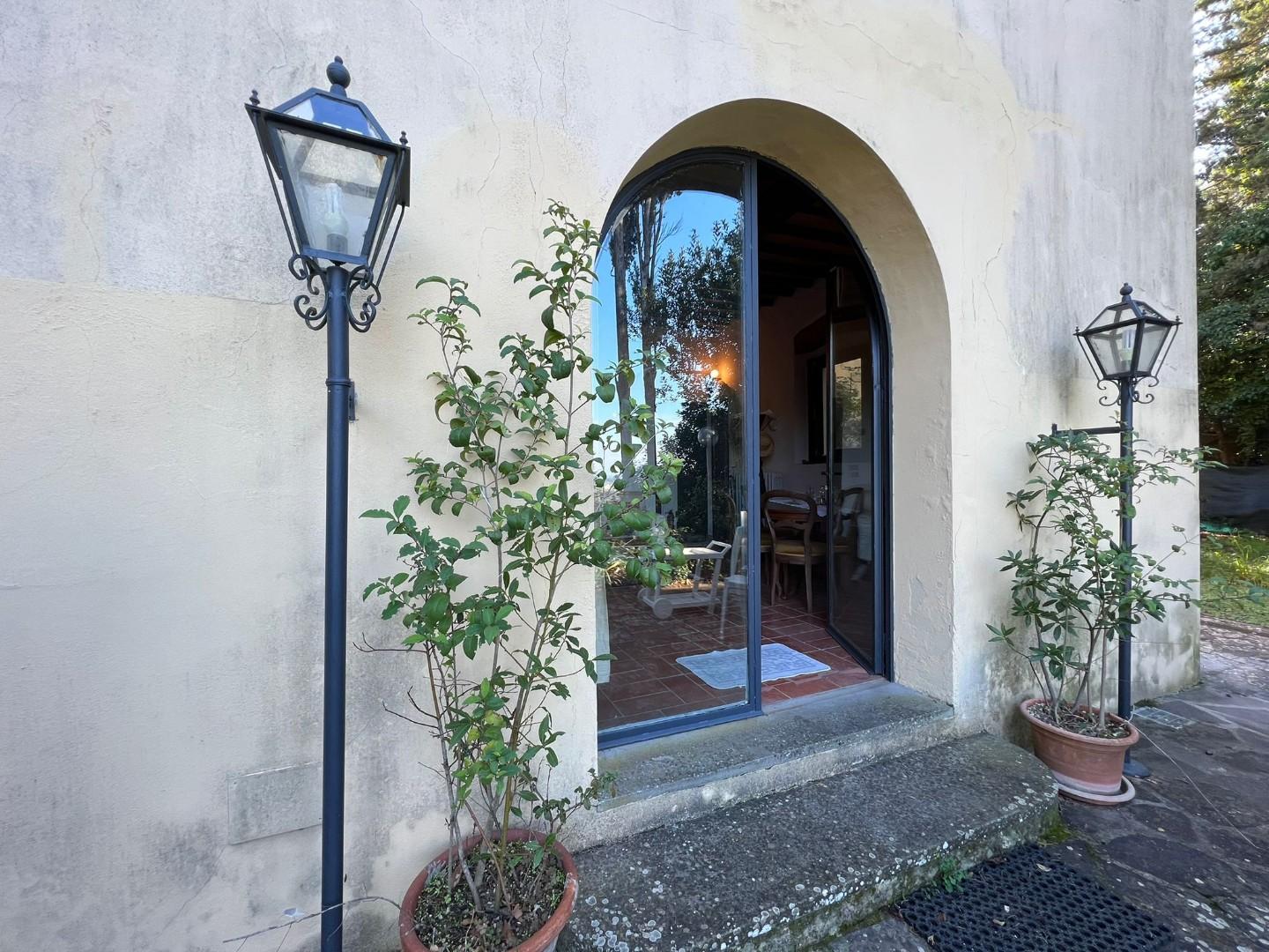 Immagine 10 di Porzione di casa in vendita  a Montespertoli